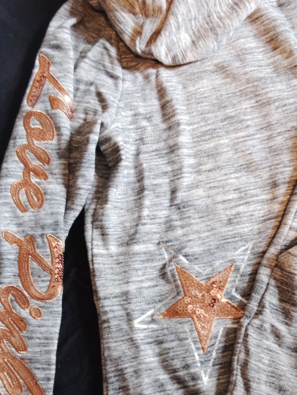 PINK Victoria's Secret Gray Jogger Set with Rose-Gold Star Accents S NEW - Picture 4 of 9